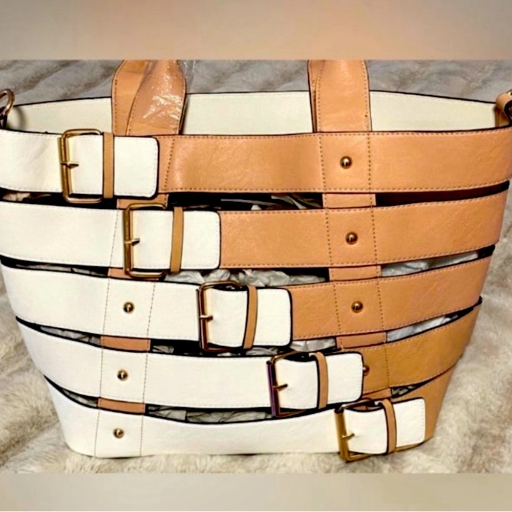 Tote